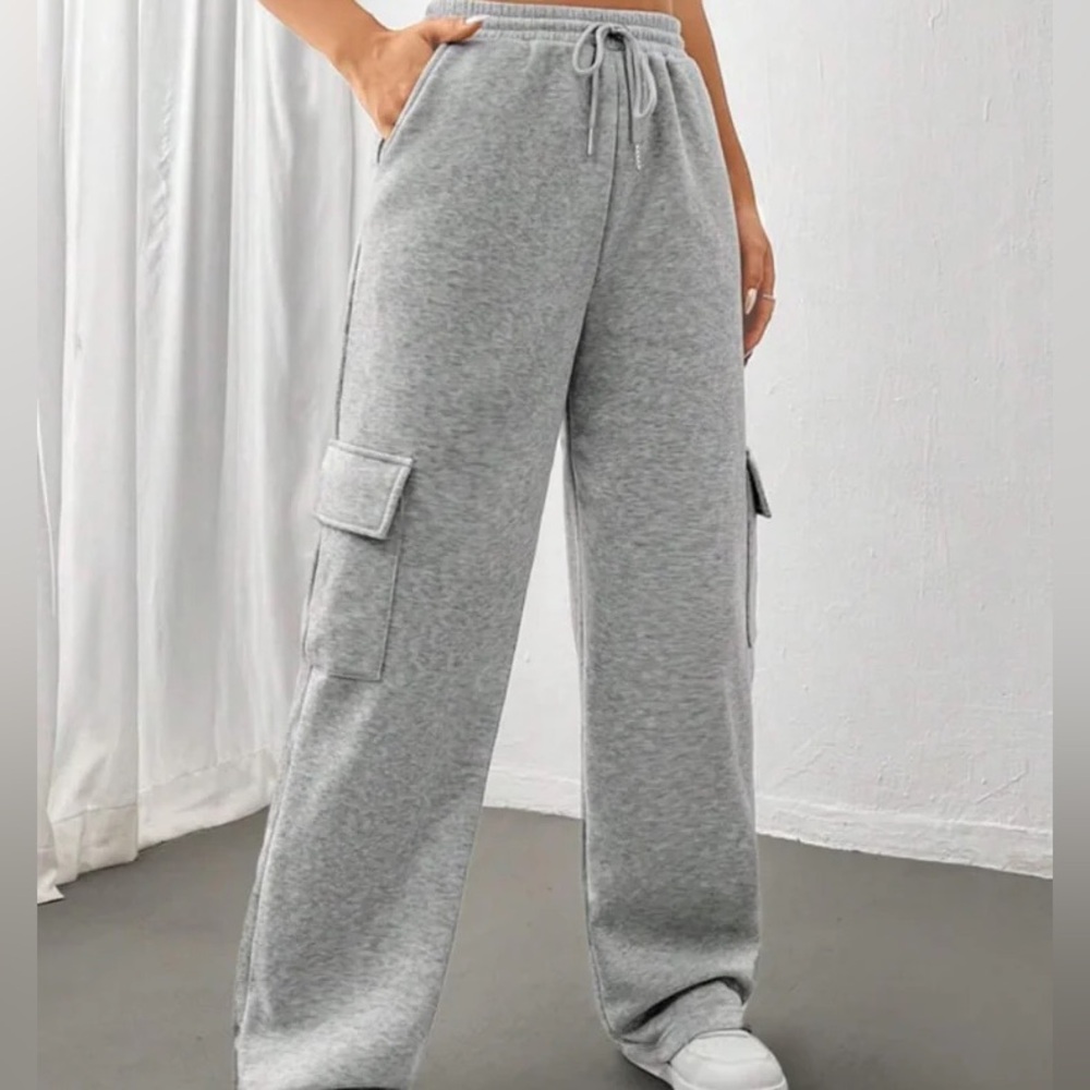 SHEIN• sweatpants🩶